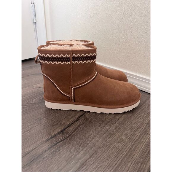 UGG Classic Mini Atherson Boot Men’s size 12 - Picture 1 of 6